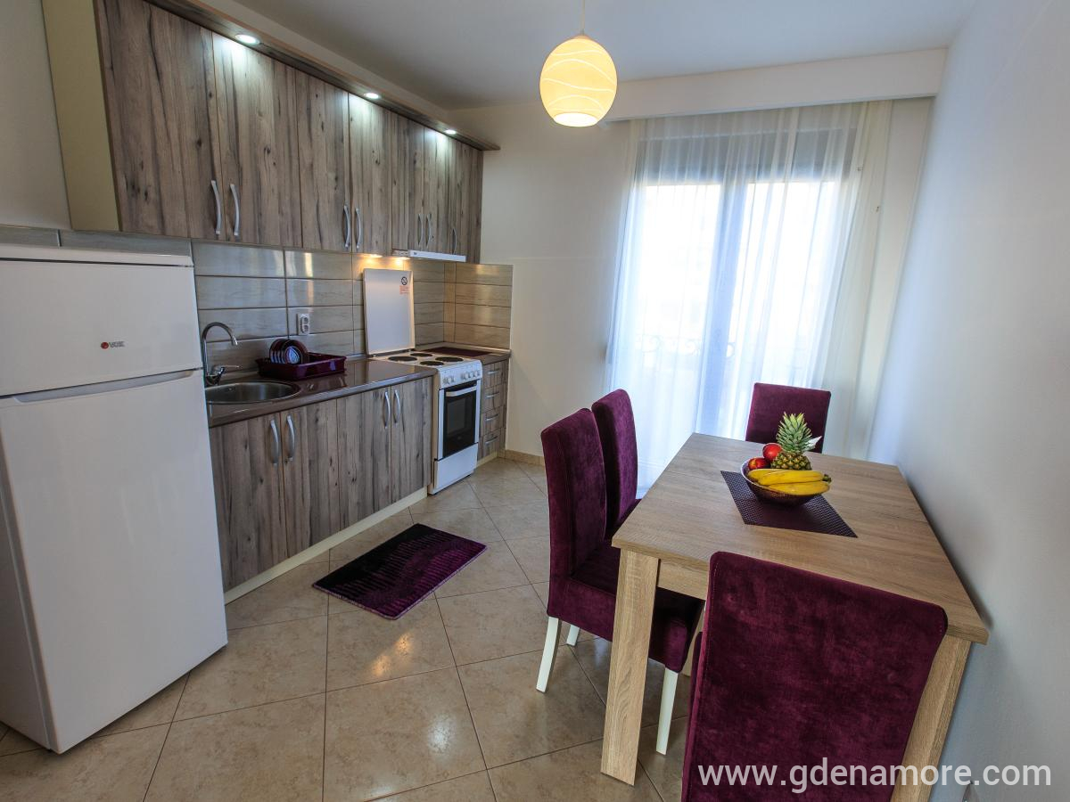 Apartmani i sobe,Susanj, Bar,Crna Gora,more,privatni smestaj Djuraskovic, privatni smeštaj u mestu Bar, Crna Gora - Copy of PMS_4744