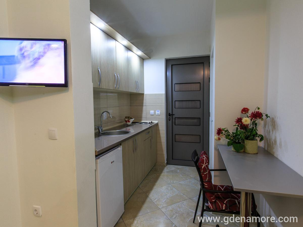 Apartmani i sobe,Susanj, Bar,Crna Gora,more,privatni smestaj Djuraskovic, privatni smeštaj u mestu Bar, Crna Gora - PMS_3457
