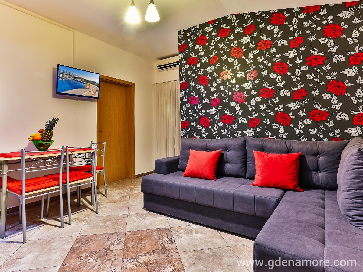 Apartmani i sobe,Susanj, Bar,Crna Gora,more,privatni smestaj Djuraskovic, privatni smeštaj u mestu Bar, Crna Gora - 0087